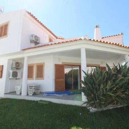Girassol - By Dalma Portuguesa Villa *